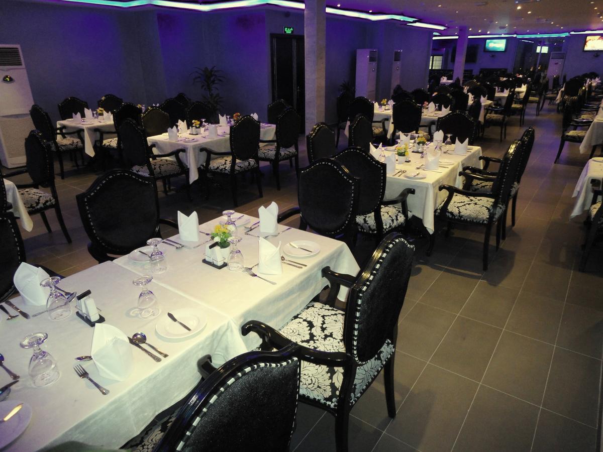 Al Andalus Plaza Hotel Manama Zewnętrze zdjęcie