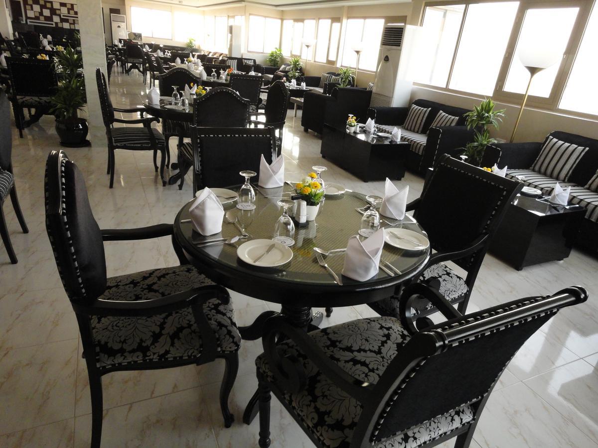 Al Andalus Plaza Hotel Manama Zewnętrze zdjęcie