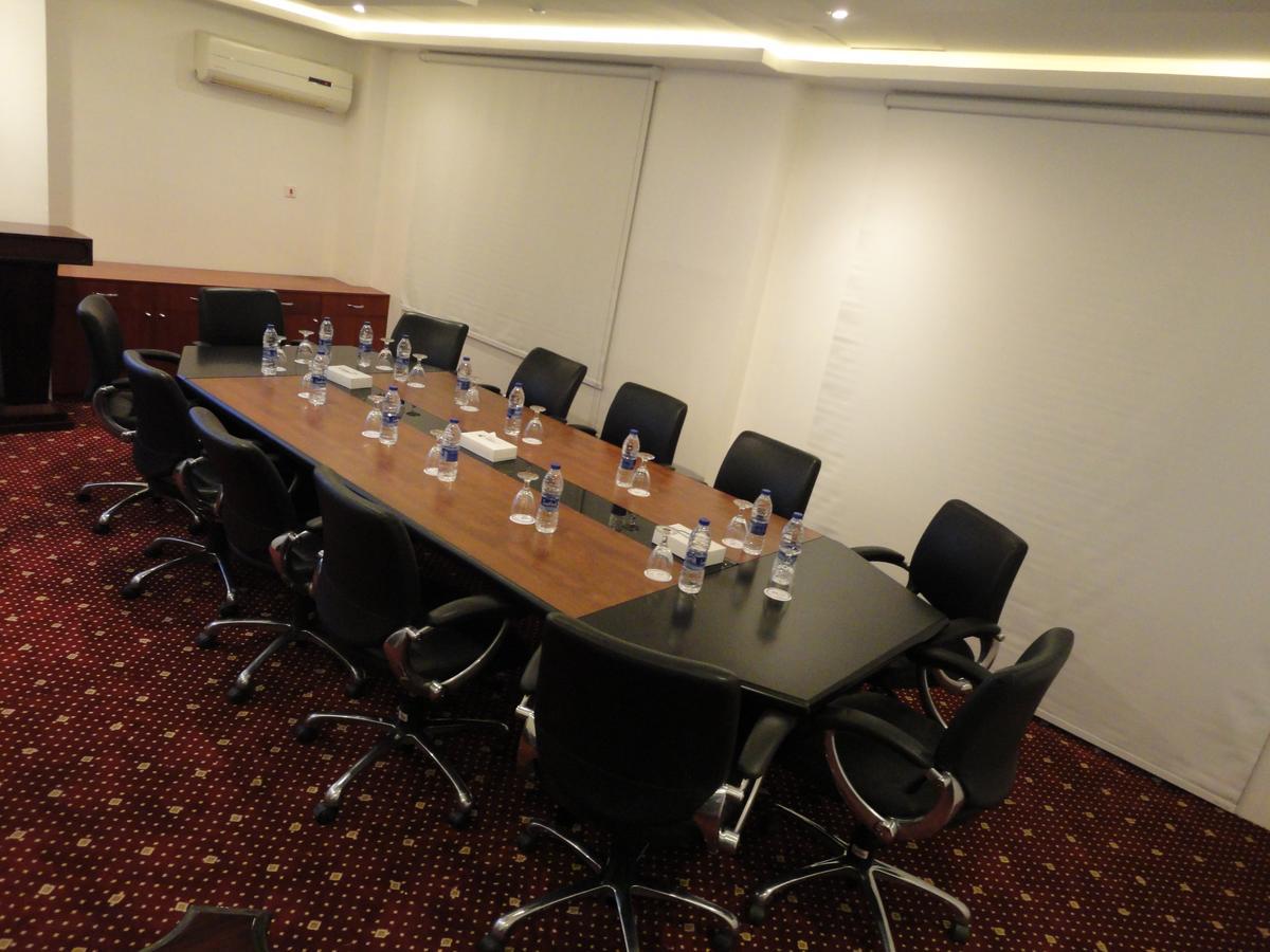 Al Andalus Plaza Hotel Manama Zewnętrze zdjęcie